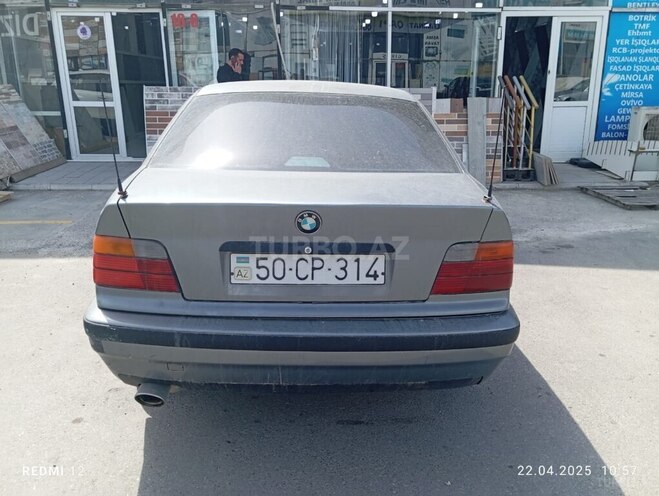 BMW 318 1991, 133,500 km - 1.8 l - Bakı