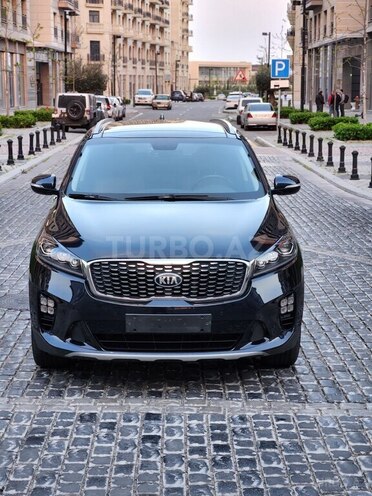 Kia Sorento-1