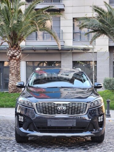 Kia Sorento-16
