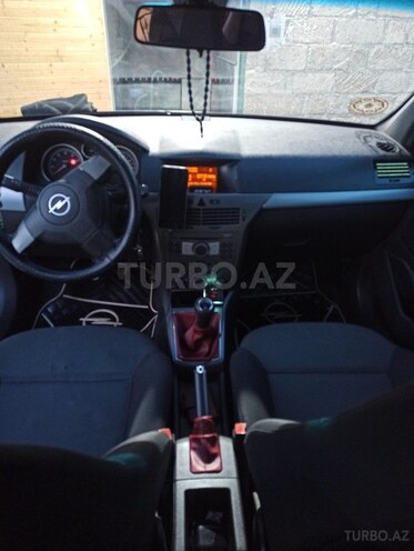 Opel Astra 2005, 304,000 km - 1.4 l - Bakı