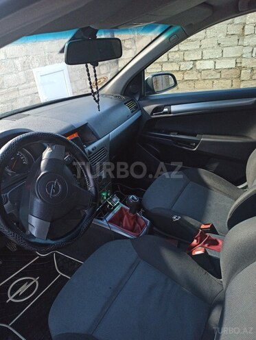 Opel Astra 2005, 304,000 km - 1.4 l - Bakı