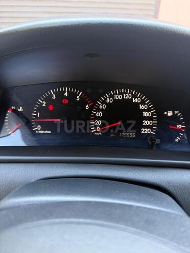 Toyota Corolla 2006, 180,000 km - 1.4 l - Bakı