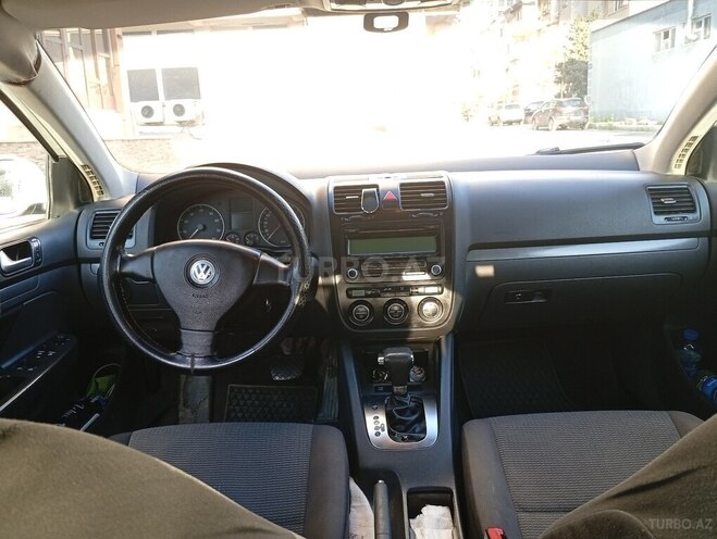 Volkswagen Jetta 2009, 255,238 km - 1.6 l - Bakı