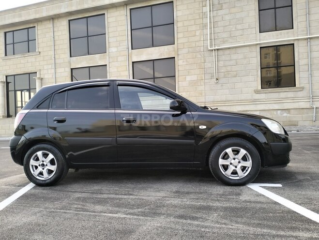 Kia Rio 2005, 390,000 km - 1.6 l - Bakı