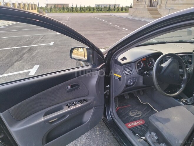 Kia Rio 2005, 390,000 km - 1.6 l - Bakı