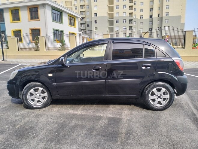 Kia Rio 2005, 390,000 km - 1.6 l - Bakı