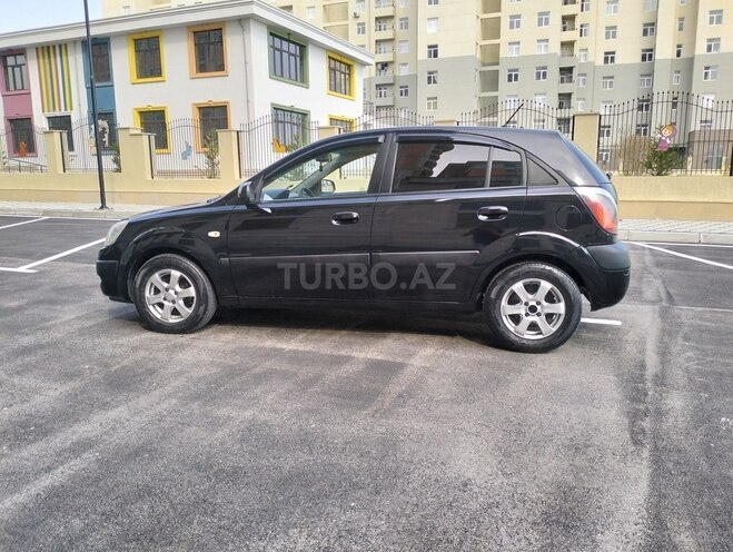 Kia Rio 2005, 390,000 km - 1.6 l - Bakı