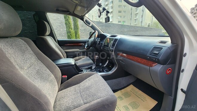 Toyota Land Cruiser Prado 2008, 177,000 km - 2.7 л - Bakı