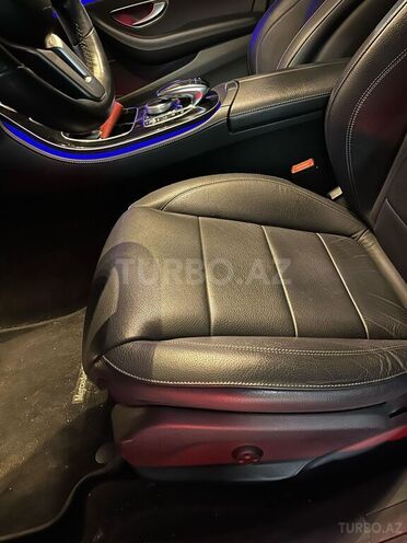 Mercedes E 220 d 2019, 205,000 km - 2.0 л - Bakı