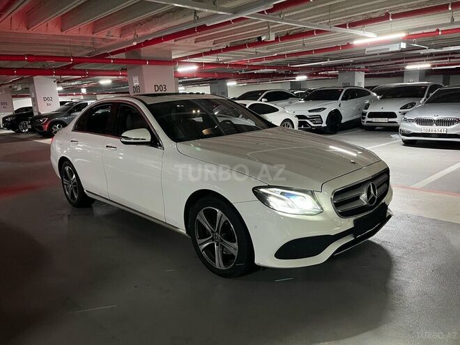 Mercedes E 220 d 2019, 205,000 km - 2.0 л - Bakı