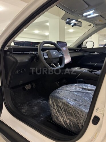 Changan Qiyuan A05 2025, 0 km - 1.5 л - Bakı