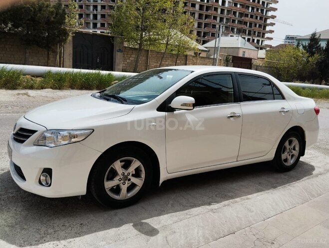 Toyota Corolla 2013, 210,000 km - 1.8 l - Bakı