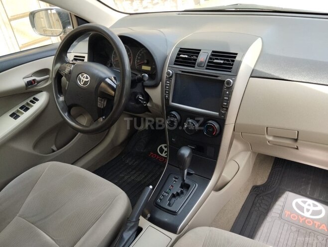 Toyota Corolla 2013, 210,000 km - 1.8 l - Bakı