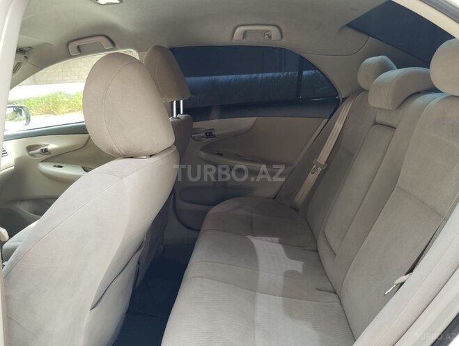 Toyota Corolla 2013, 210,000 km - 1.8 l - Bakı