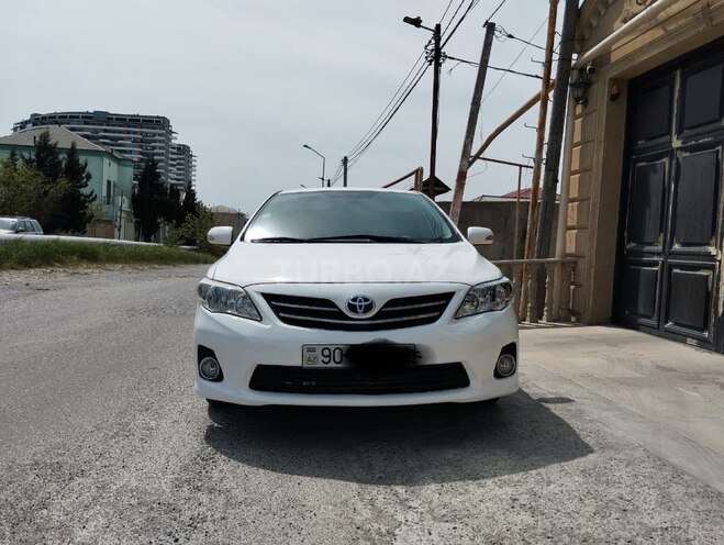 Toyota Corolla 2013, 210,000 km - 1.8 l - Bakı