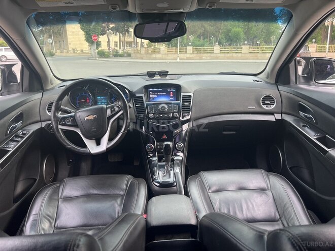 Chevrolet Cruze 2015, 330,000 km - 1.4 л - Goranboy