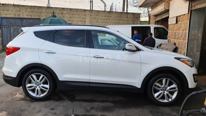 Hyundai Santa Fe-3
