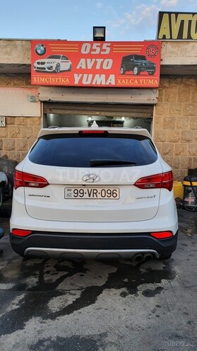 Hyundai Santa Fe-10