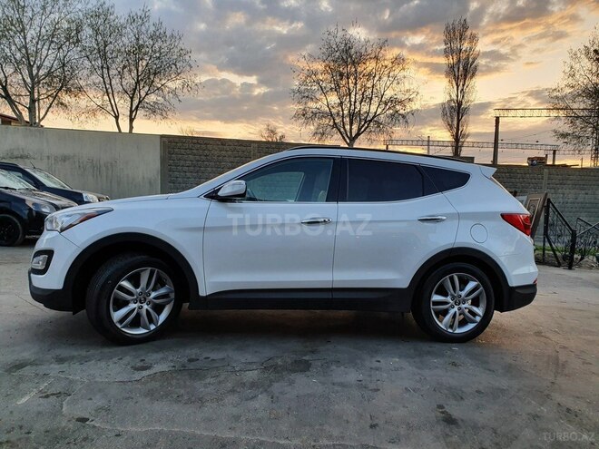 Hyundai Santa Fe-4
