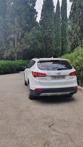 Hyundai Santa Fe-9