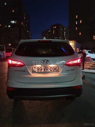 Hyundai Santa Fe-6
