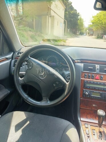 Mercedes E 270 1999, 432,000 km - 2.7 l - Bakı