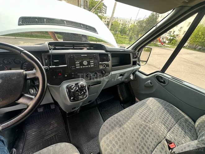 Ford Transit 2009, 190,000 km - 2.4 l - Gəncə