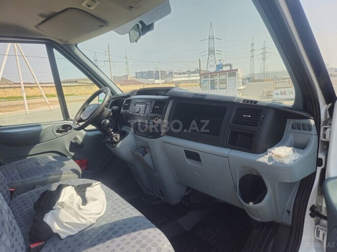 Ford Transit 2009, 178,000 km - 2.4 л - Sumqayıt
