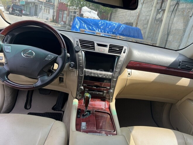 Lexus LS 460 2007, 223,795 km - 4.6 l - Bakı