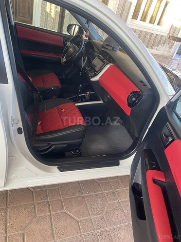 Toyota Corolla Fielder 2019, 123,000 km - 1.5 л - Bakı