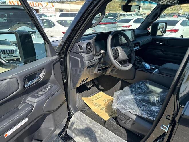 Toyota Land Cruiser Prado-8
