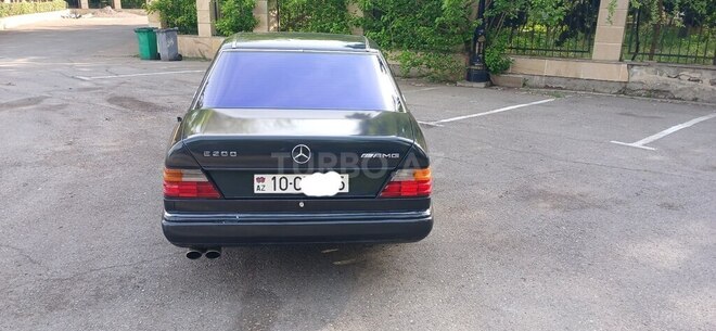 Mercedes E 200 1993, 450,085 km - 2.0 l - Yevlax