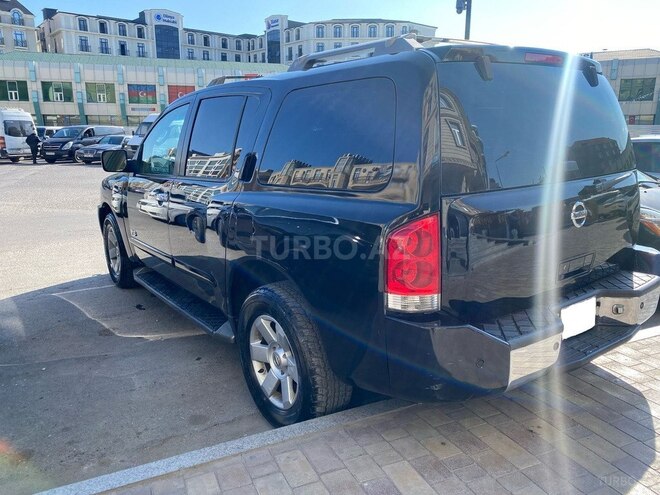 Nissan Armada 2006, 290,000 km - 5.6 л - Bakı