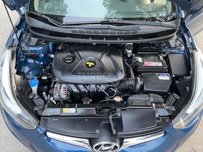 Hyundai Elantra 2015, 123,000 km - 1.8 л - Bakı