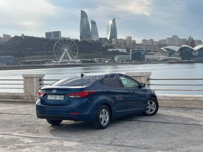 Hyundai Elantra 2015, 123,000 km - 1.8 л - Bakı