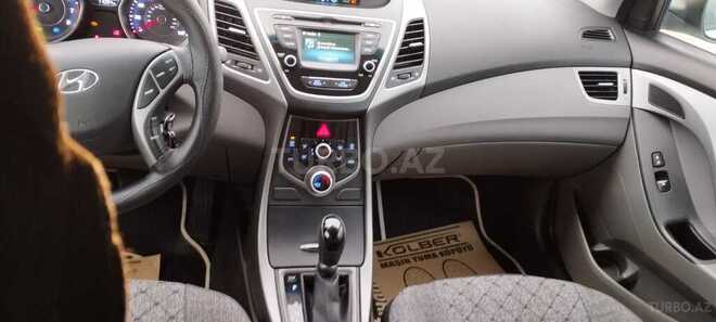 Hyundai Elantra 2015, 72,000 km - 1.8 l - Bakı