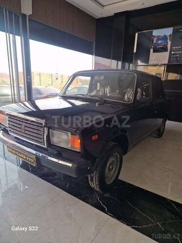 LADA (VAZ) 2107-4
