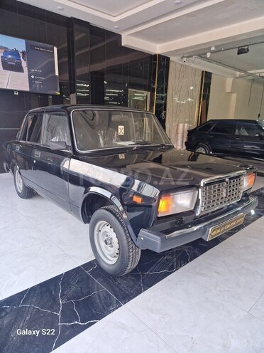 LADA (VAZ) 2107-5