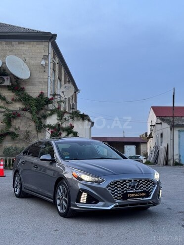 Hyundai Sonata-2