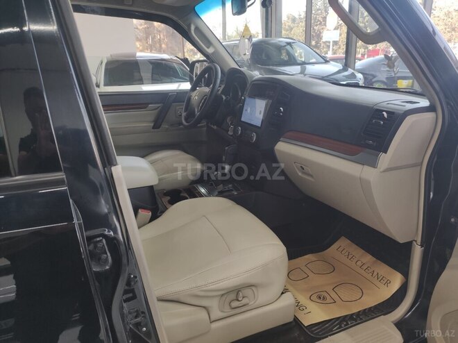 Mitsubishi Pajero 2007, 237,000 km - 3.0 л - Sumqayıt