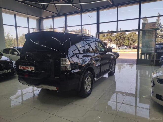 Mitsubishi Pajero 2007, 237,000 km - 3.0 л - Sumqayıt