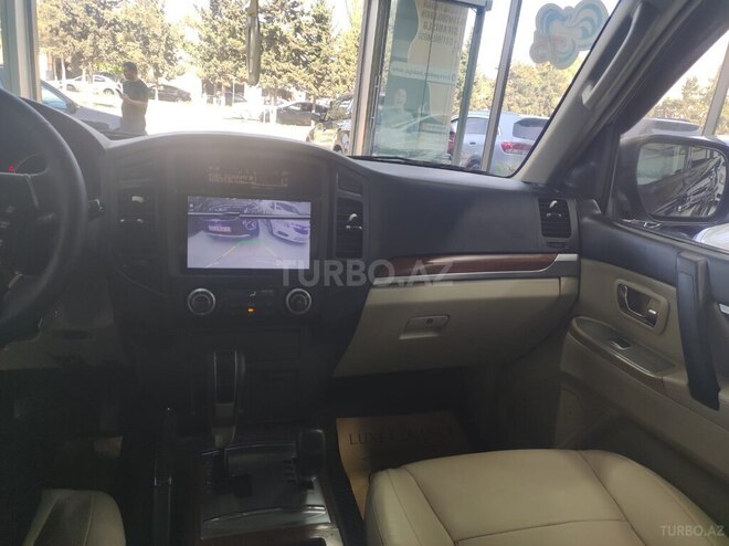 Mitsubishi Pajero 2007, 237,000 km - 3.0 л - Sumqayıt
