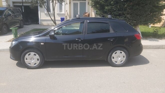 SEAT Ibiza-6