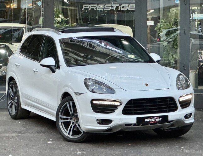 Porsche Cayenne GTS 2013, 97,000 km - 4.8 l - Bakı