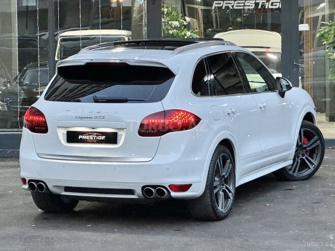 Porsche Cayenne GTS 2013, 97,000 km - 4.8 l - Bakı