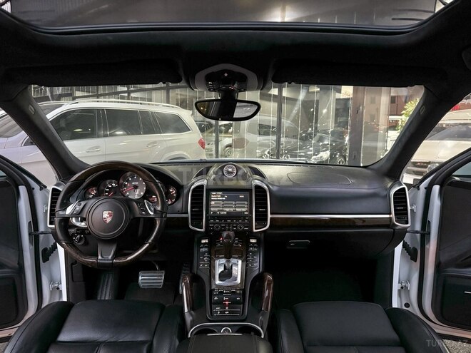 Porsche Cayenne GTS 2013, 97,000 km - 4.8 l - Bakı