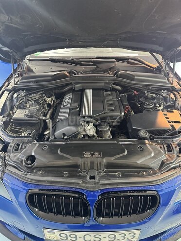 BMW 520 2004, 265,000 km - 2.2 l - Qusar