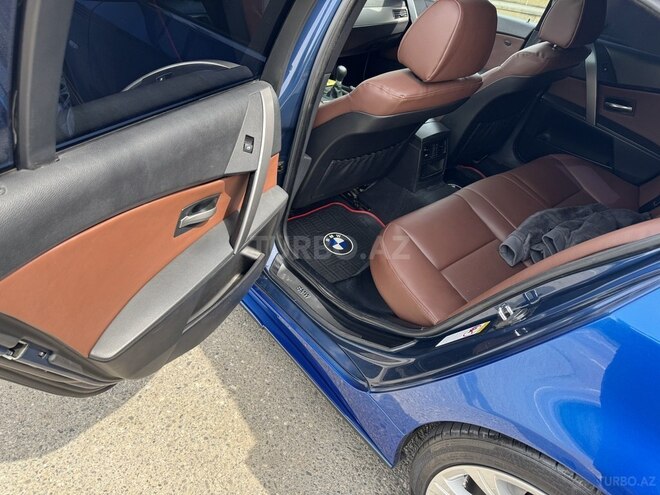 BMW 520 2004, 265,000 km - 2.2 l - Qusar