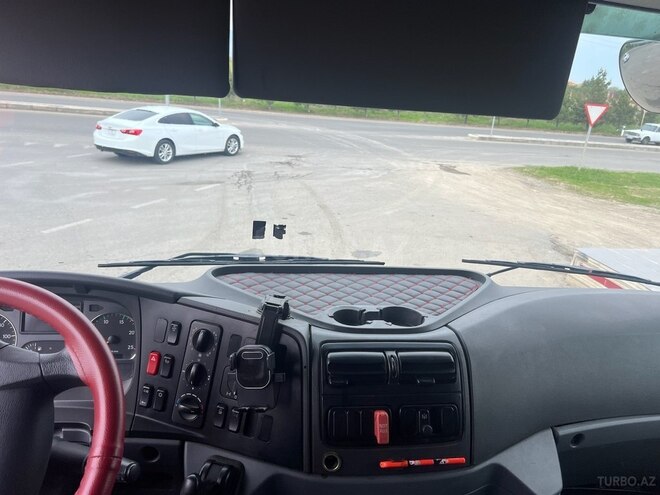 Mercedes Axor 1843 2012, 860,000 km - 11.0 l - Bakı