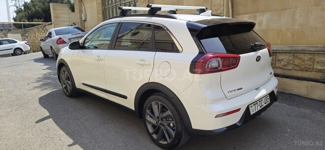 Kia Niro 2017, 175,418 km - 1.6 l - Bakı